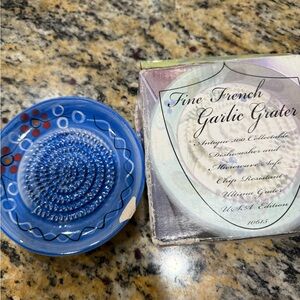 Vintage Blue Fine French Garlic Grater